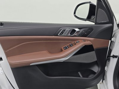2025 BMW X5 缩略图 14