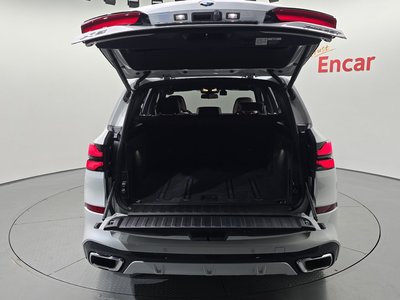 2025 BMW X5 缩略图 25