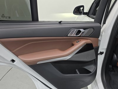 2025 BMW X5 缩略图 15