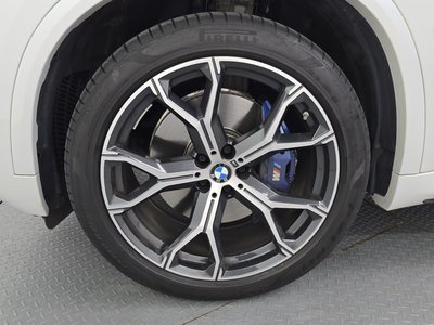 صورة 6 لـ 2025 BMW X5