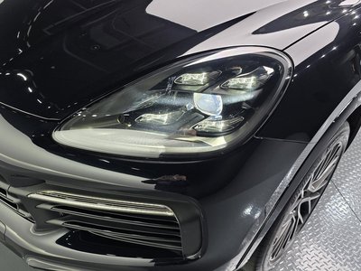 PORSCHE CAYENNE - 9