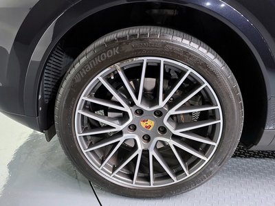 PORSCHE CAYENNE - 6