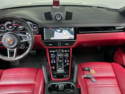 PORSCHE CAYENNE - 5