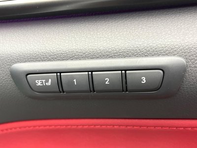 صورة 7 لـ 2023 Lexus NX