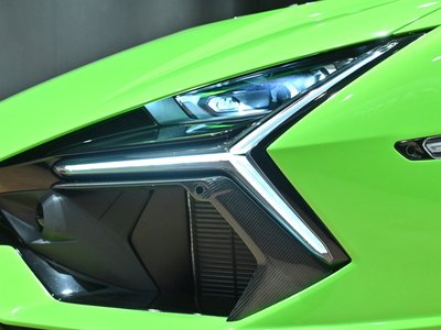 صورة مصغرة 27 لـ 2025 Lamborghini REVUELTO