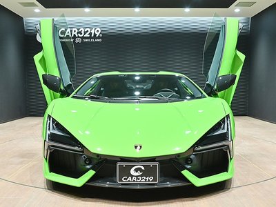 صورة 6 لـ 2025 Lamborghini REVUELTO