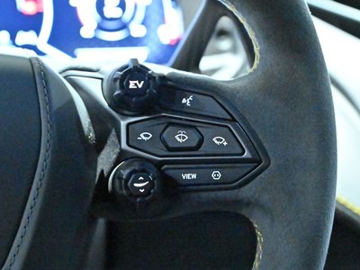صورة مصغرة 48 لـ 2025 Lamborghini REVUELTO