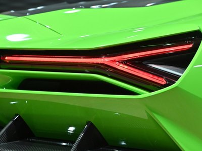 صورة مصغرة 28 لـ 2025 Lamborghini REVUELTO