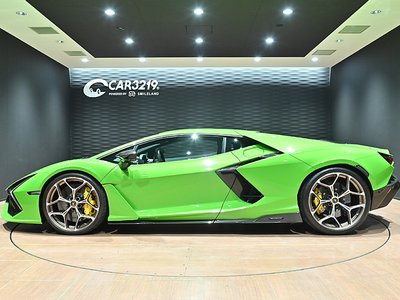 صورة مصغرة 11 لـ 2025 Lamborghini REVUELTO