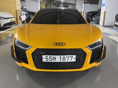 2017 AUDI R8 — фото 2