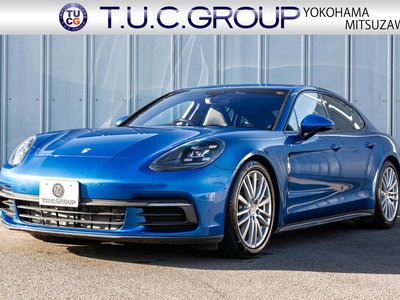 PORSCHE PANAMERA - 1