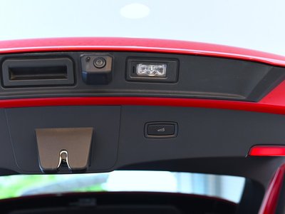 صورة 8 لـ 2020 Porsche CAYENNE