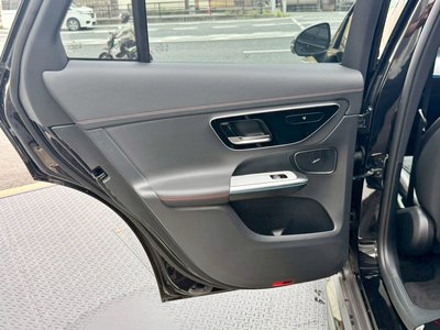 صورة مصغرة 32 لـ 2025 Mercedes-BENZ GLC AMG