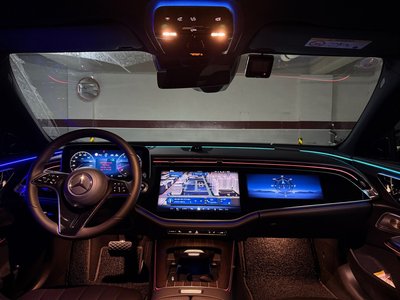 MERCEDES-BENZ E-CLASS - 4