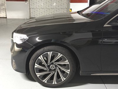 MERCEDES-BENZ E-CLASS - 6