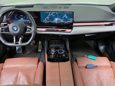 BMW I5 - 5