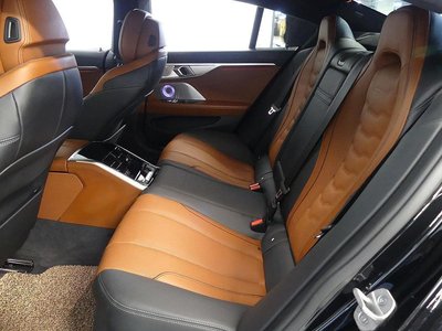 2023 BMW 8 SERIES 照片 7