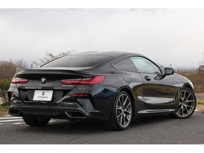BMW 8 SERIES - 8