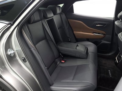2025 Toyota CROWN CROSSOVER 缩略图 18