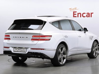 صورة 3 لـ 2022 Genesis GV80