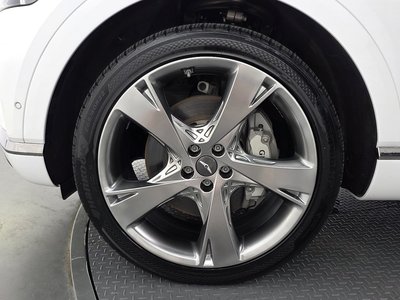 صورة 6 لـ 2022 Genesis GV80