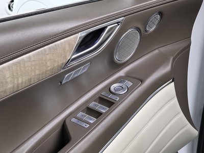 صورة مصغرة 16 لـ 2022 Genesis GV80