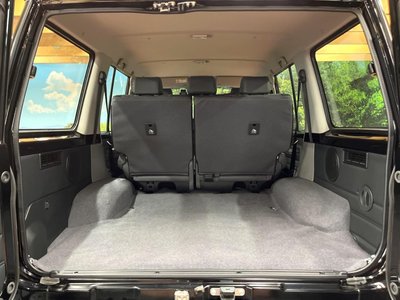 TOYOTA LAND CRUISER - 10