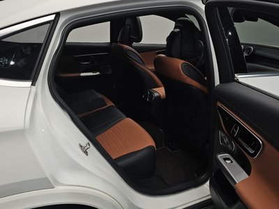 2025 Mercedes-BENZ GLC 缩略图 18