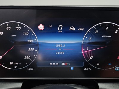 2025 Mercedes-BENZ GLC 缩略图 11