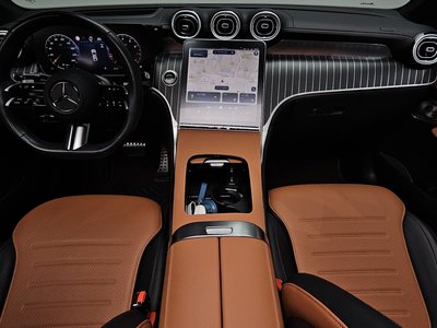 صورة 5 لـ 2025 Mercedes-BENZ GLC