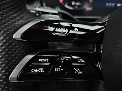2025 Mercedes-BENZ GLC 缩略图 31