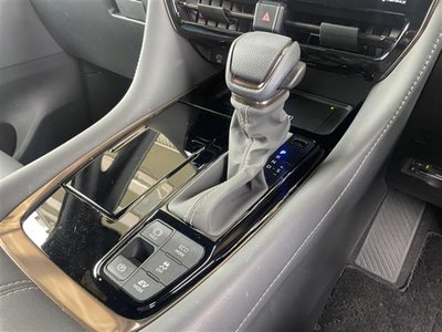 TOYOTA ALPHARD - 10