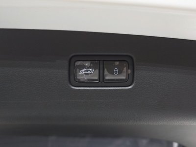 2025 Genesis GV70 缩略图 36