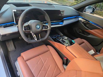 BMW 5 SERIES - 9