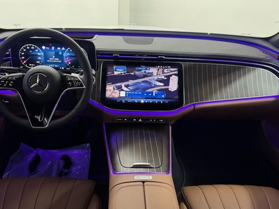 MERCEDES-BENZ E-CLASS - 4