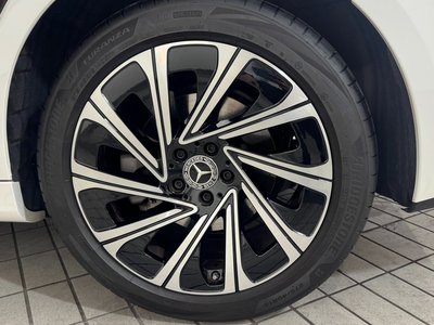 MERCEDES-BENZ E-CLASS - 6