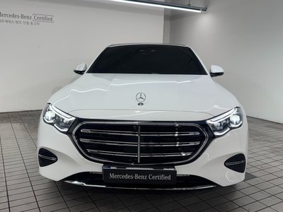 MERCEDES-BENZ E-CLASS - 2
