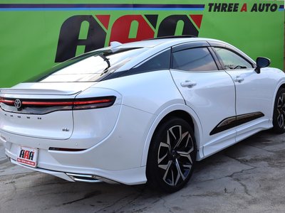 TOYOTA CROWN CROSSOVER - 7