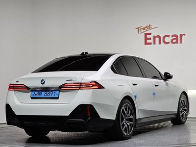 صورة 3 لـ 2024 BMW I5