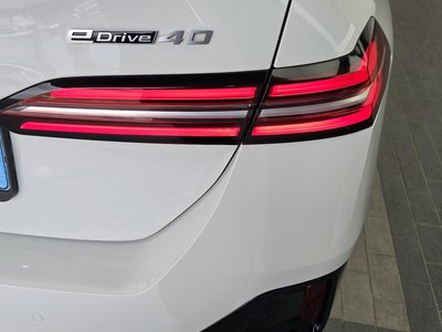 صورة 10 لـ 2024 BMW I5