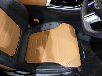2025 MERCEDES-BENZ C-CLASS — миниатюра 21