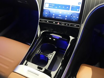 2025 MERCEDES-BENZ C-CLASS — миниатюра 15