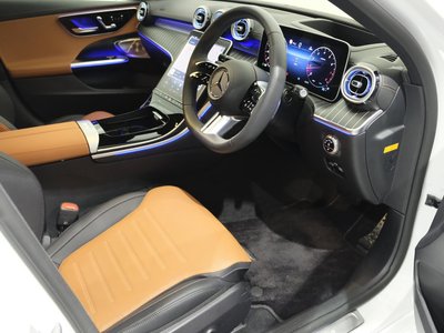 2025 MERCEDES-BENZ C-CLASS — миниатюра 18