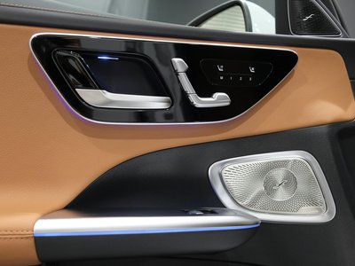 2025 MERCEDES-BENZ C-CLASS — миниатюра 29