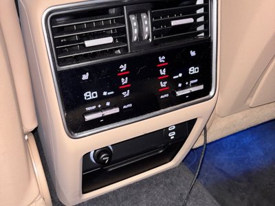 2022 Porsche CAYENNE 缩略图 11