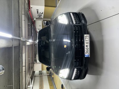 2022 Porsche CAYENNE 照片 1