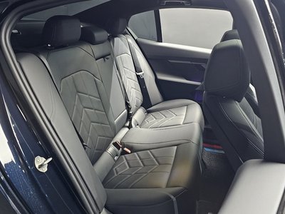 2025 BMW 5 SERIES 缩略图 11