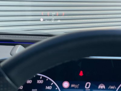 MERCEDES-BENZ E-CLASS - 10