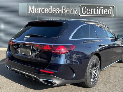 MERCEDES-BENZ E-CLASS - 4