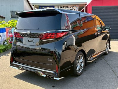 TOYOTA ALPHARD - 8